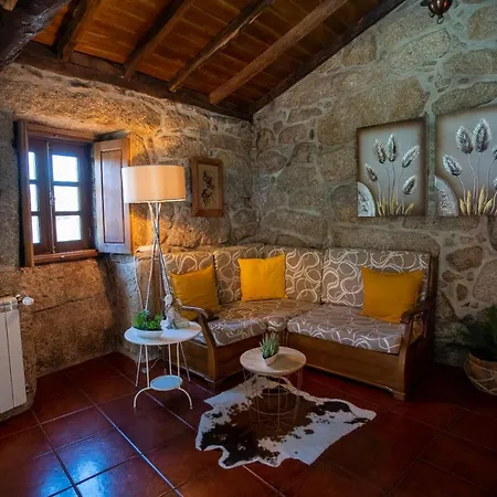 Casa Do Charco Peneda Geres Feriehus Parada (Viana do Castelo)