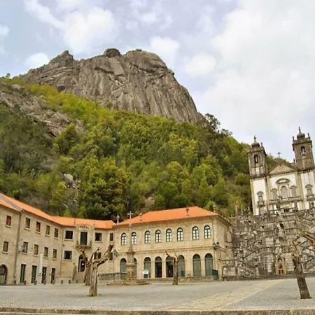Casa Do Charco Peneda Geres Feriehus Parada (Viana do Castelo)